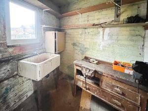 Outbuilding- click for photo gallery